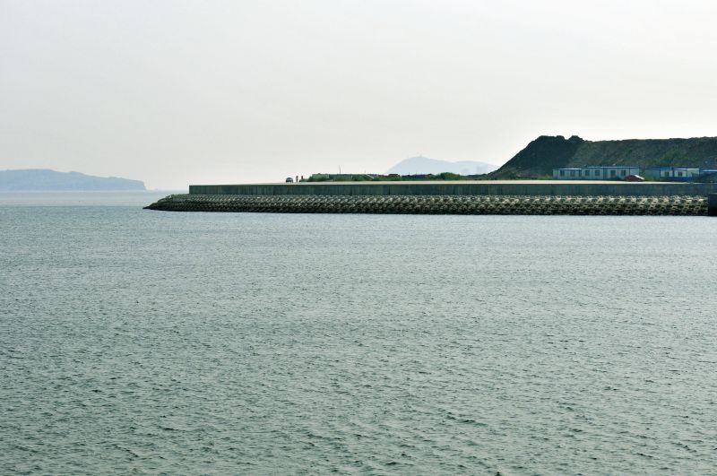 4、大連市高新園區(qū)凌水灣填海工程，開山300萬方，填海400萬方.jpg